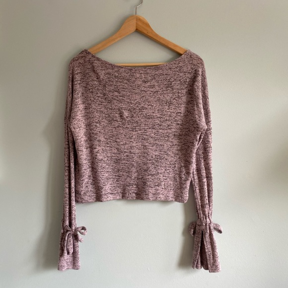 Long sleeve tie crop top - Picture 2 of 5